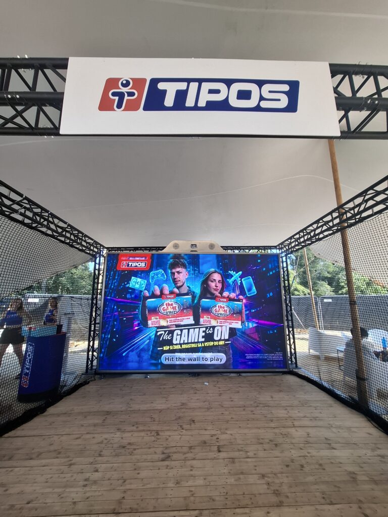 TIPOS x HIP-HOP ŽIJE: Festivalová zóna, ktorá spája zábavu s predajom
